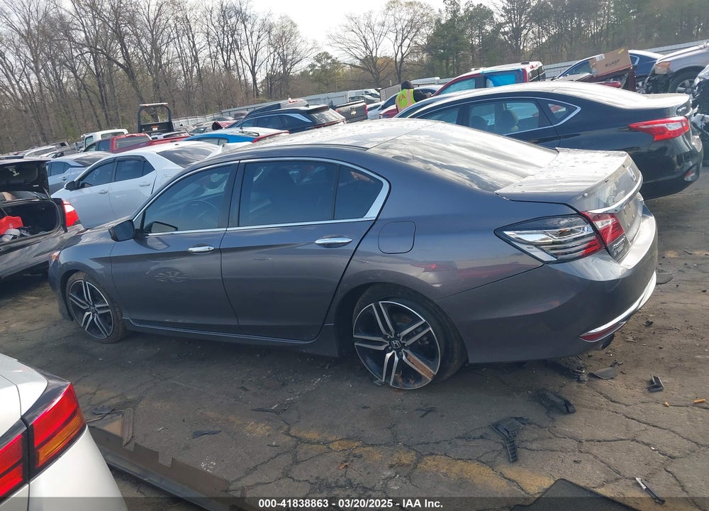 2016 HONDA ACCORD VIN: 1HGCR2F52GA161036