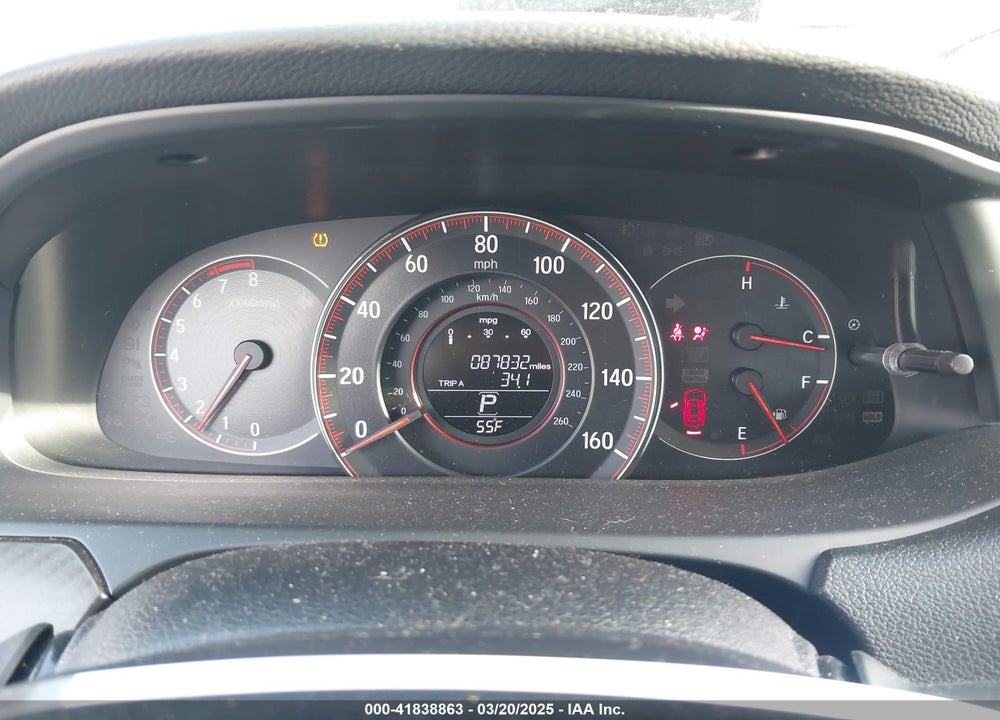 2016 HONDA ACCORD VIN: 1HGCR2F52GA161036