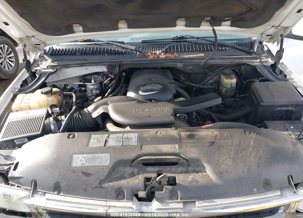 2002 CHEVROLET TAHOE LT VIN: 1GNEK13Z42R256342