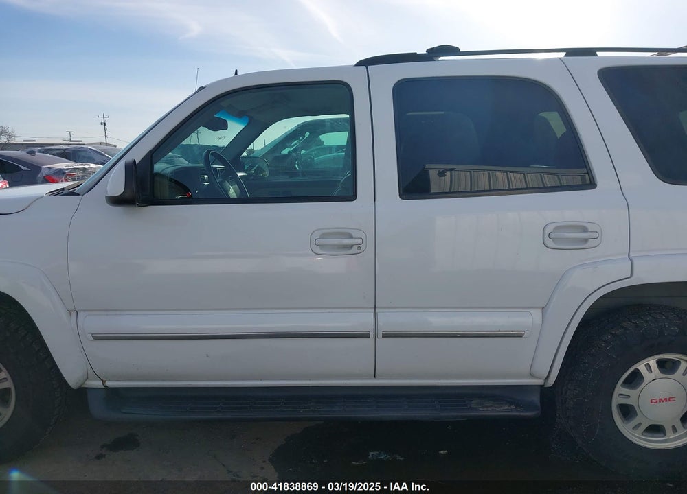 2002 CHEVROLET TAHOE LT VIN: 1GNEK13Z42R256342