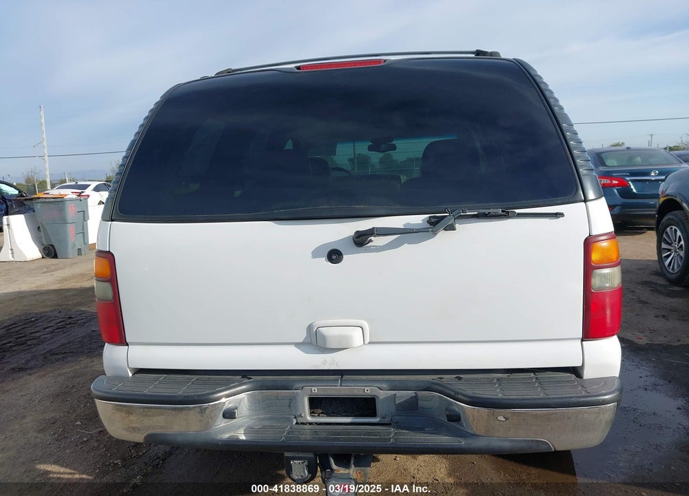 2002 CHEVROLET TAHOE LT VIN: 1GNEK13Z42R256342