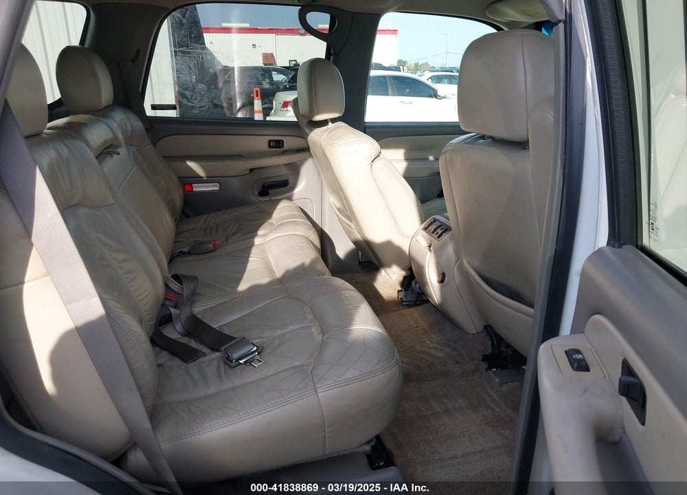 2002 CHEVROLET TAHOE LT VIN: 1GNEK13Z42R256342