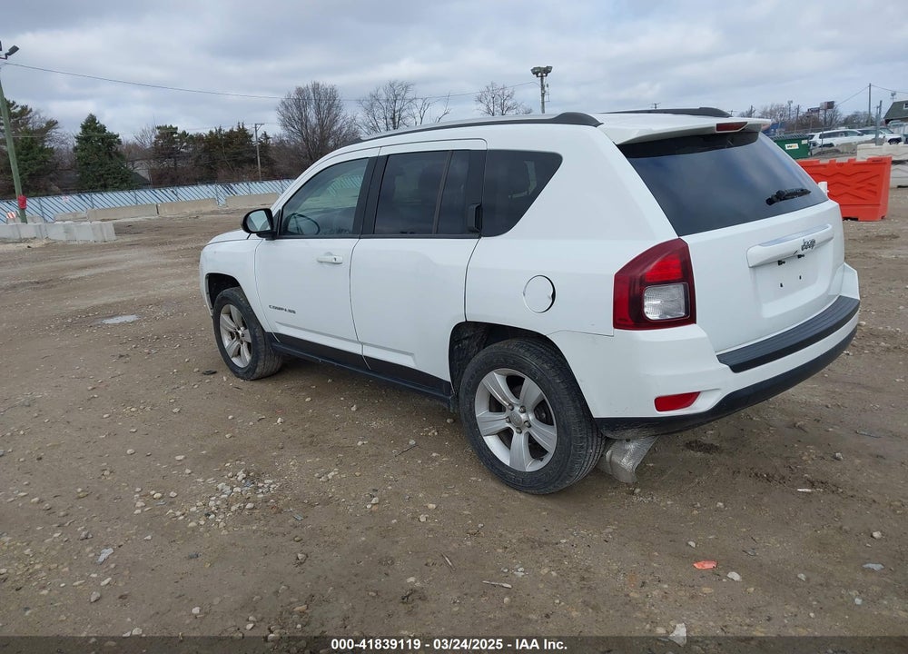 2015 JEEP COMPASS VIN: 1C4NJCBBXFD111143