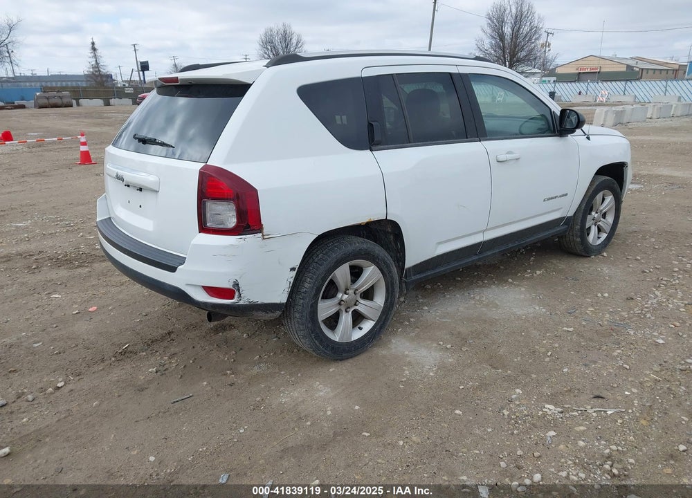 2015 JEEP COMPASS VIN: 1C4NJCBBXFD111143