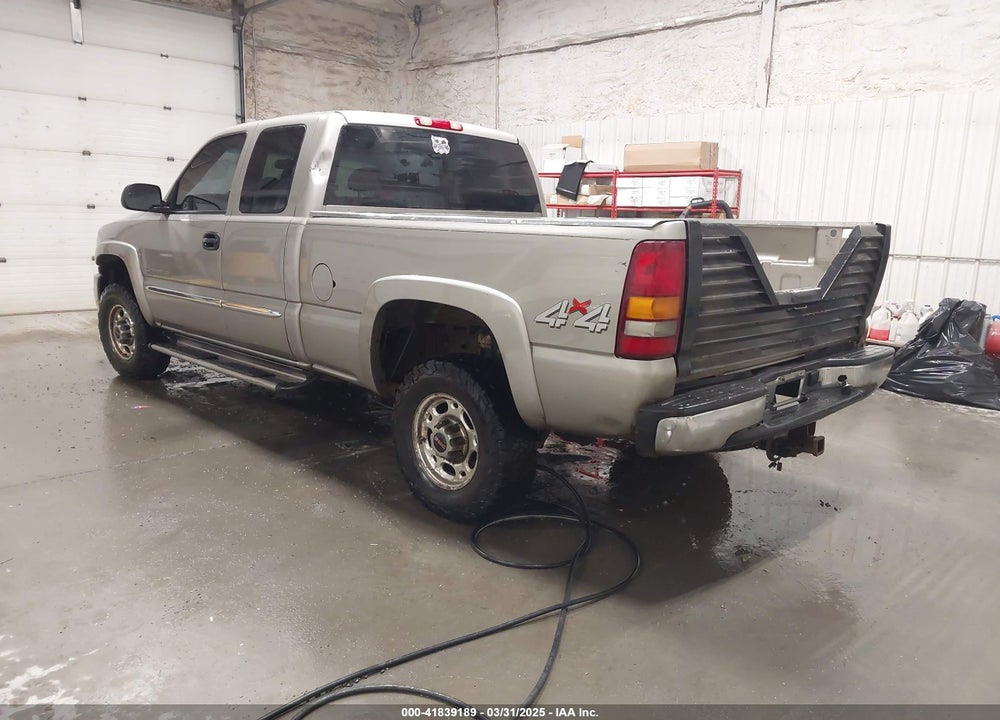 2003 CHEVROLET SILVERADO K2500 HEAVY DUTY VIN: 1GCHK29G43E157174