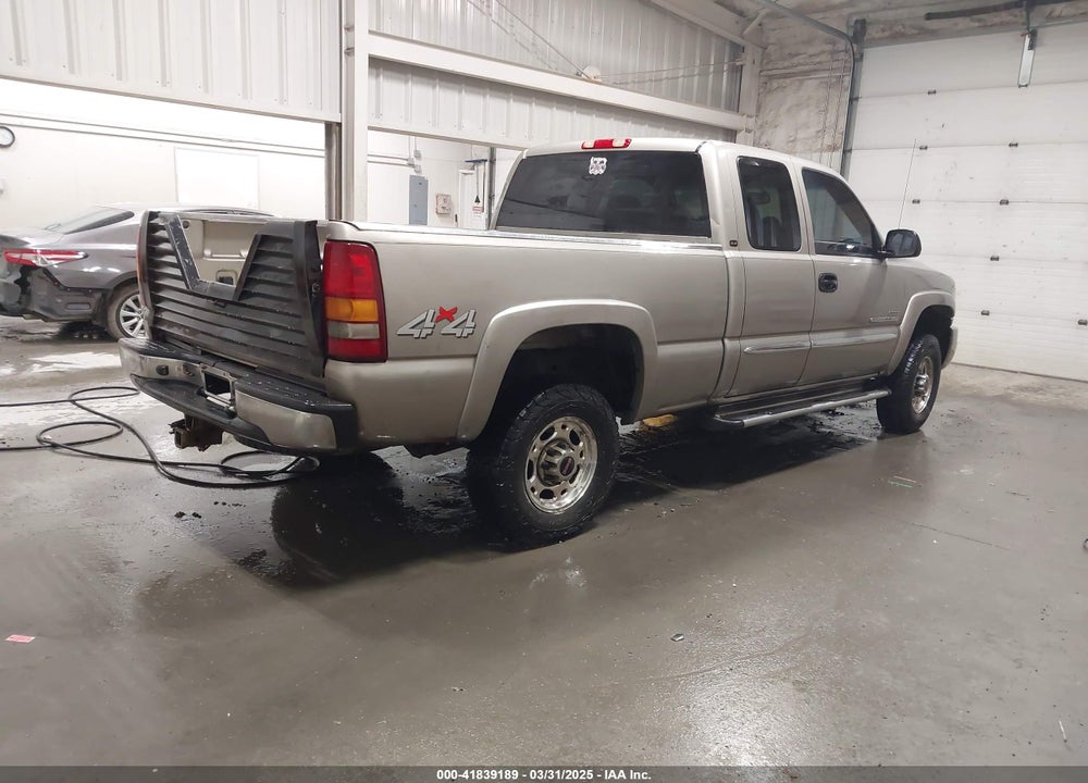 2003 CHEVROLET SILVERADO K2500 HEAVY DUTY VIN: 1GCHK29G43E157174