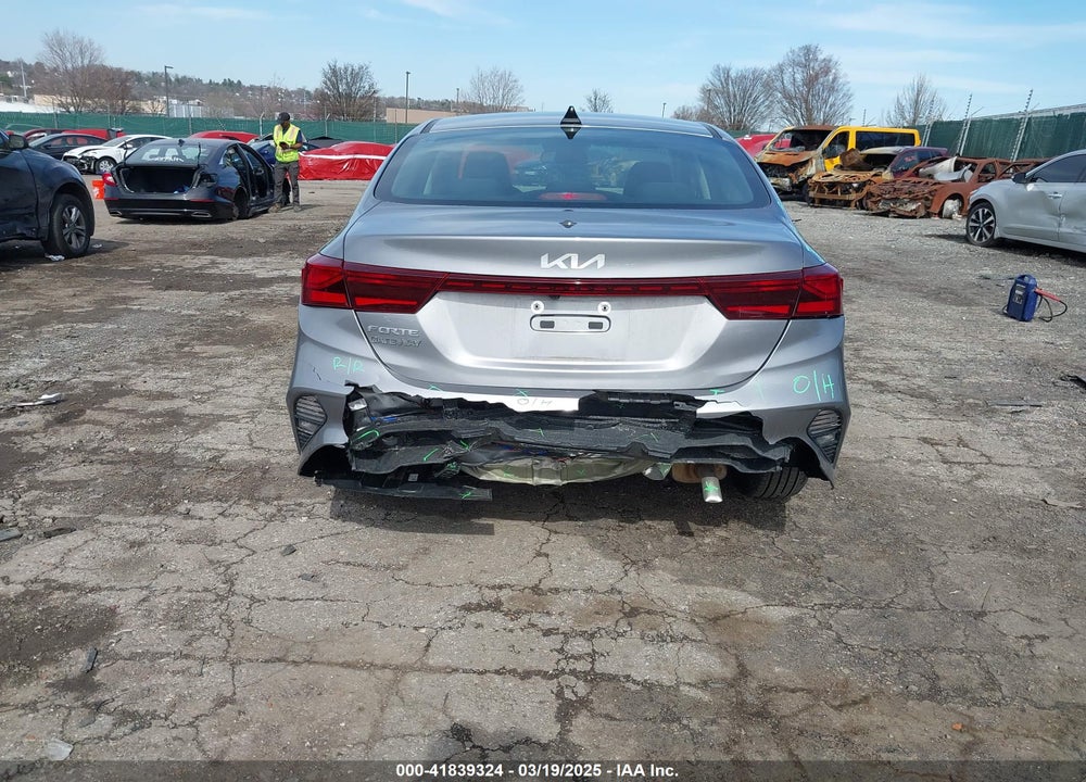 2024 KIA FORTE VIN: 3KPF24AD0RE836196