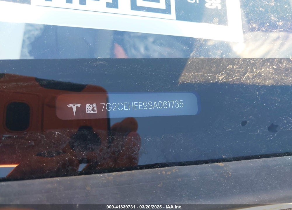 2025 TESLA CYBERTRUCK VIN: 7G2CEHEE9SA061735