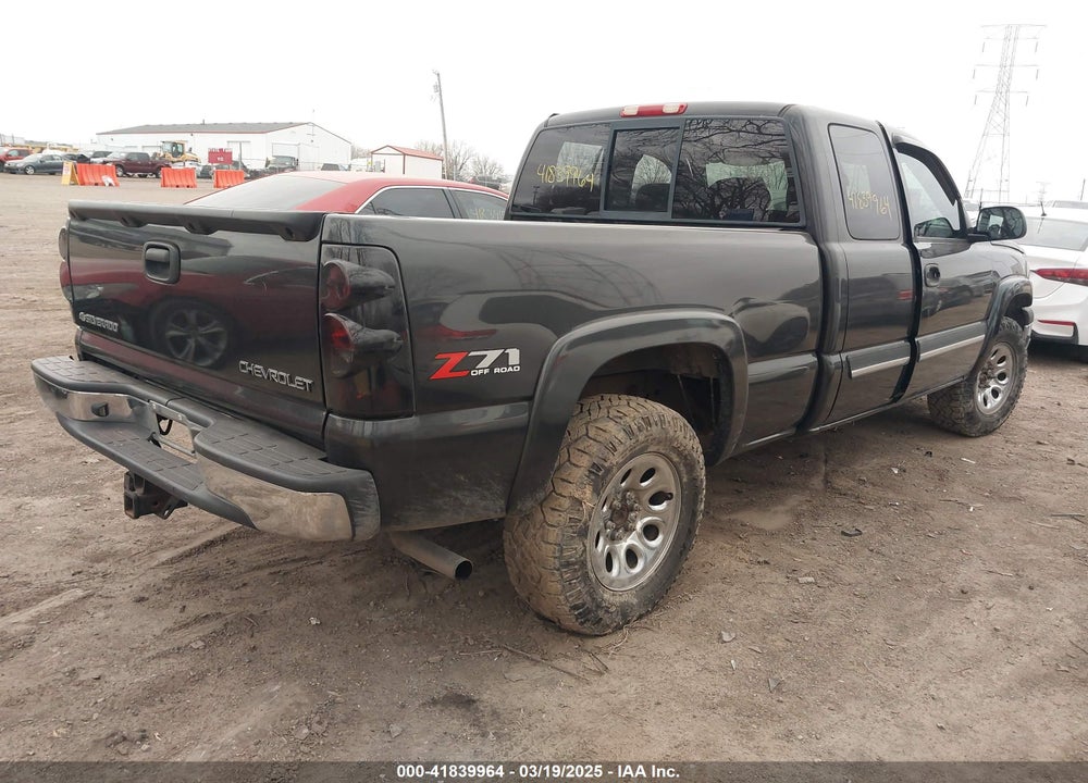 2005 CHEVROLET SILVERADO 1500 Z71 VIN: 1GCEK19Z25Z145003