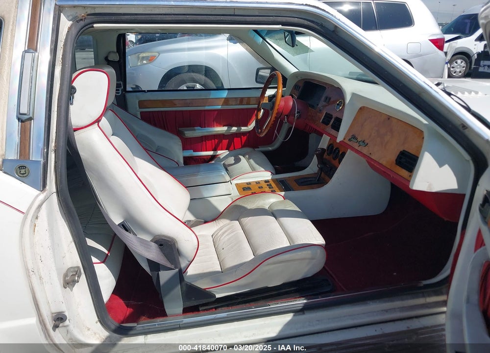 1987 FORD MUSTANG LX VIN: 1FABP40E2HF242293