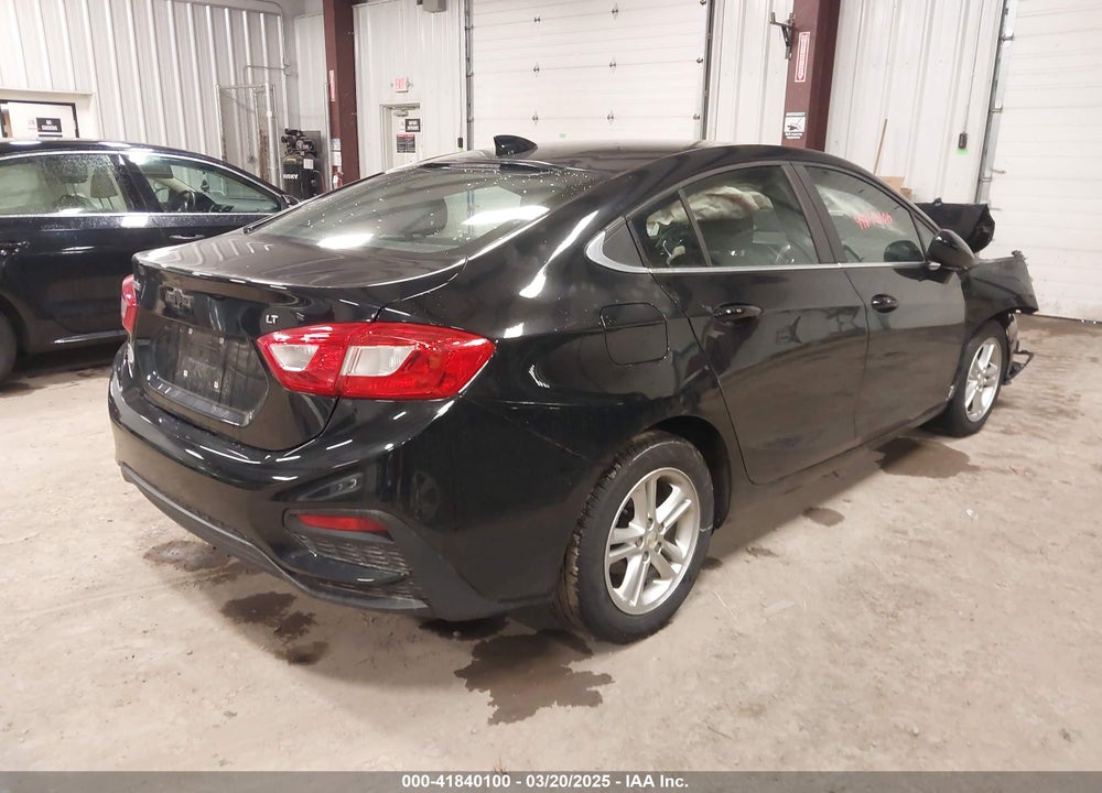 2017 CHEVROLET CRUZE VIN: 1G1BE5SM1H7113331