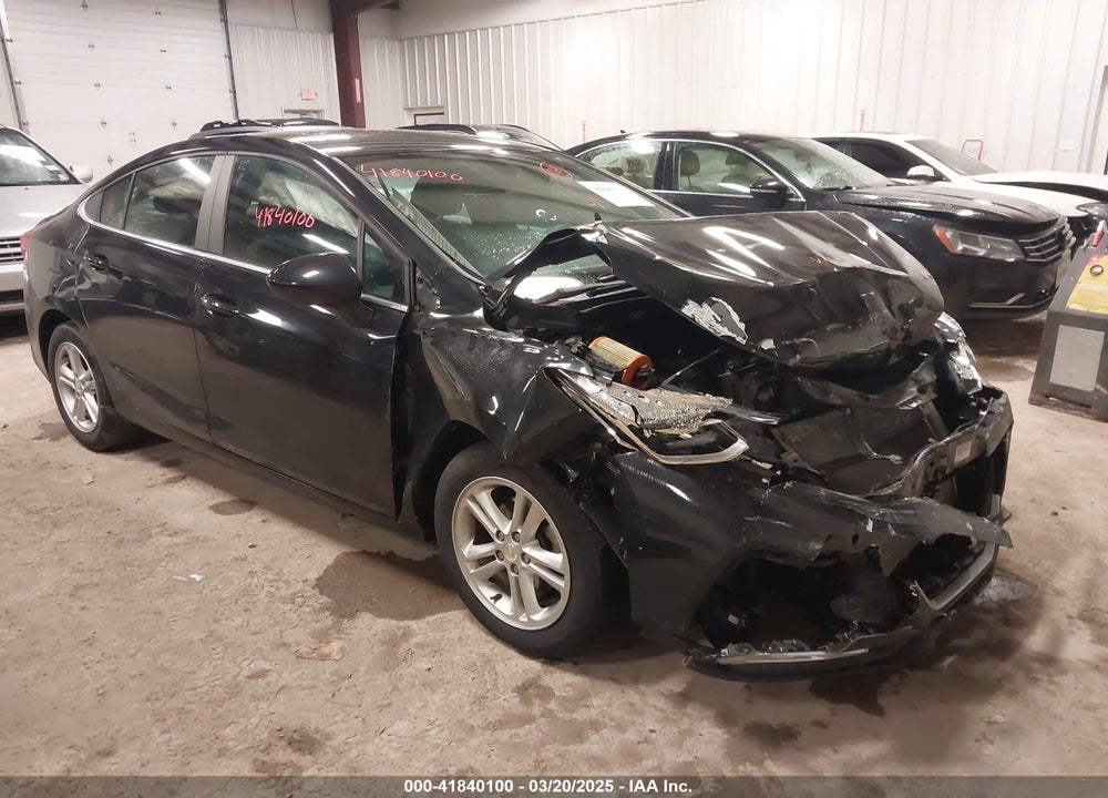 2017 CHEVROLET CRUZE VIN: 1G1BE5SM1H7113331