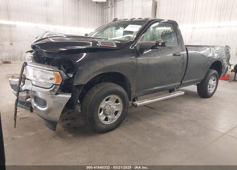 2024 RAM 2500 TRADESMAN 4X4 8' BOX VIN: 3C6MR5AJ8RG298602