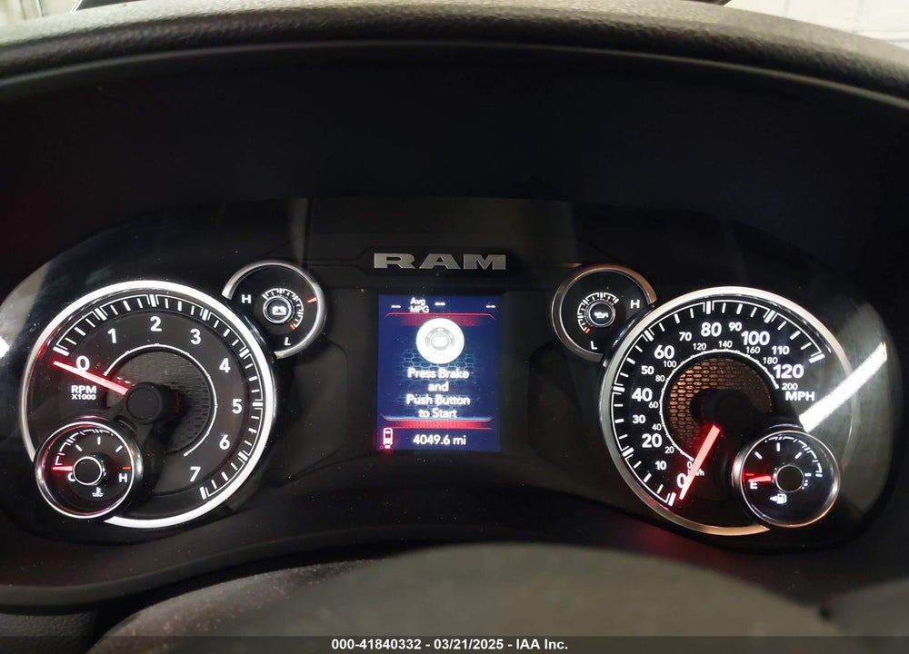 2024 RAM 2500 TRADESMAN 4X4 8' BOX VIN: 3C6MR5AJ8RG298602