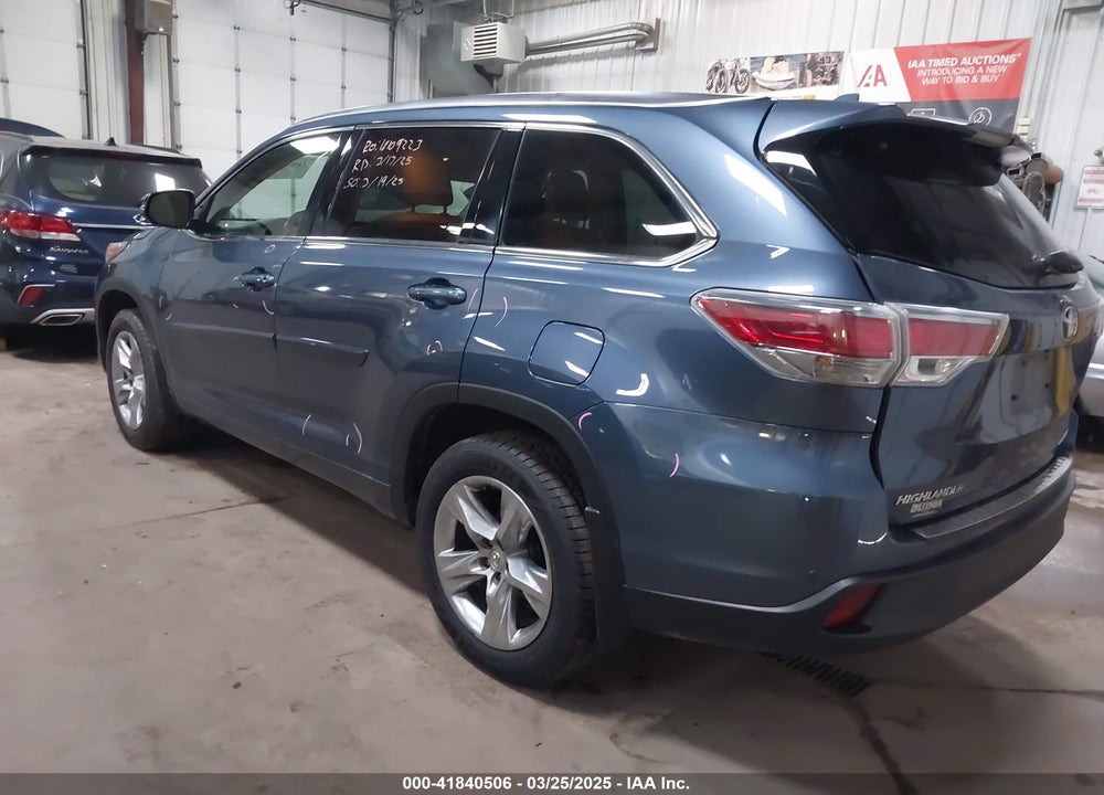 2015 TOYOTA HIGHLANDER VIN: 5TDDKRFH8FS103704