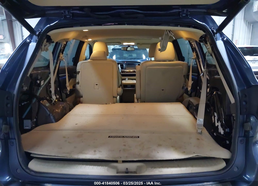 2015 TOYOTA HIGHLANDER VIN: 5TDDKRFH8FS103704