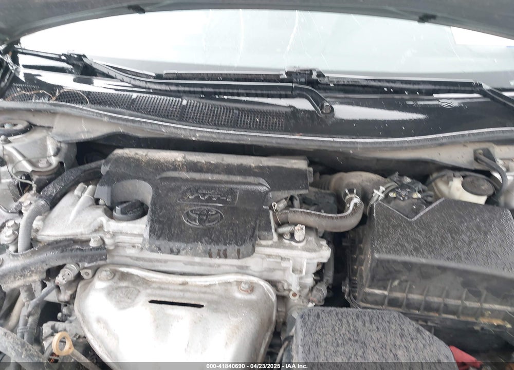 2017 TOYOTA CAMRY LE VIN: 4T1BF1FK3HU752233