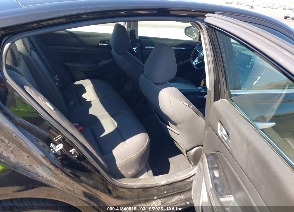 2021 NISSAN ALTIMA VIN: 1N4BL4DV0MN360493