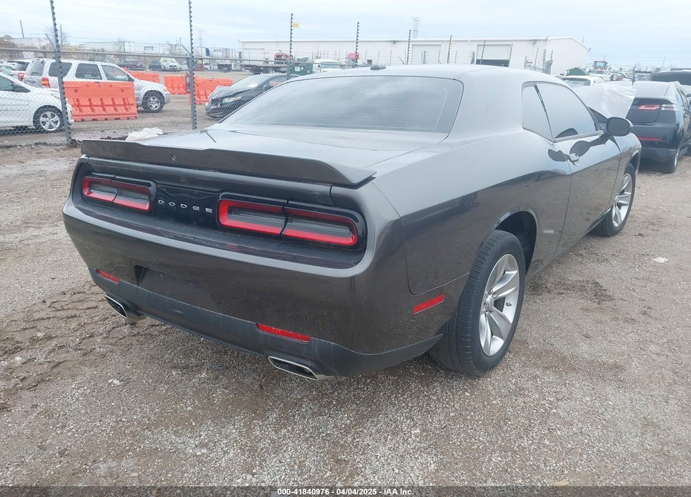 2022 DODGE CHALLENGER VIN: 2C3CDZAG8NH117950