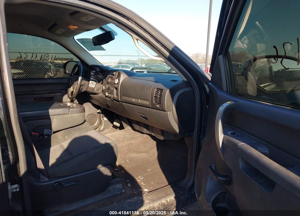 2013 CHEVROLET SILVERADO 1500 LT VIN: 3GCPKSE76DG249530
