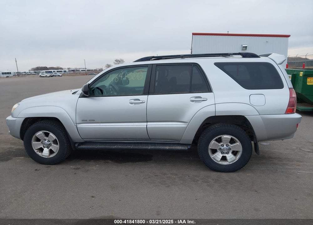 2005 TOYOTA 4RUNNER SR5 V6 VIN: JTEBU14R858049270