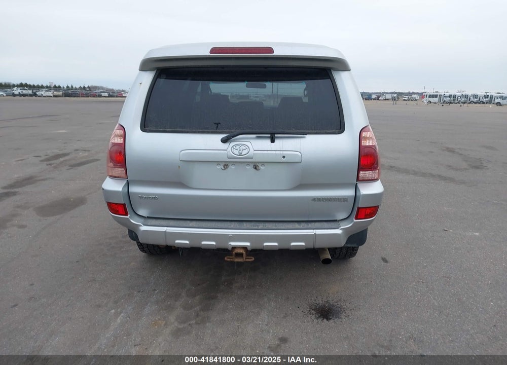 2005 TOYOTA 4RUNNER SR5 V6 VIN: JTEBU14R858049270