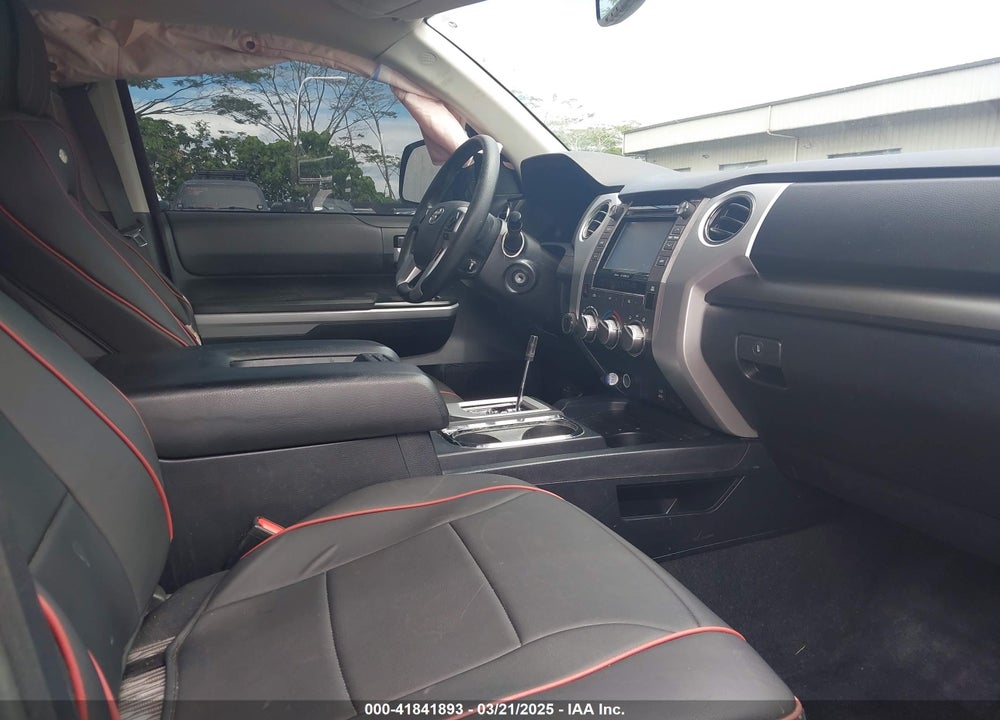 2019 TOYOTA TUNDRA SR5 5.7L V8 VIN: 5TFUY5F10KX789414