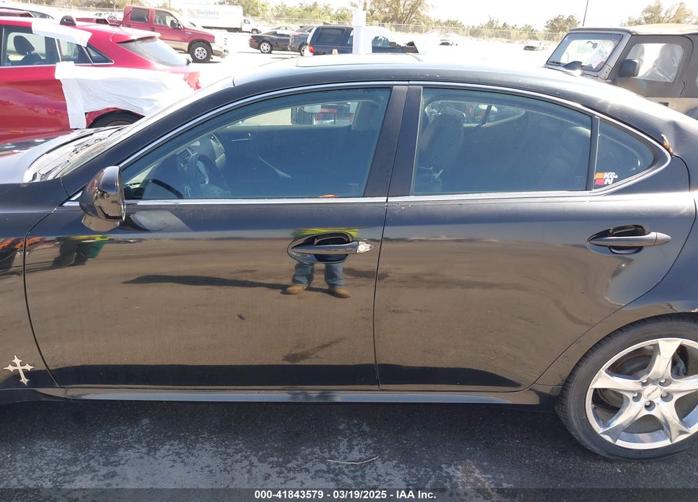 2007 LEXUS IS 250 VIN: JTHBK262772025532