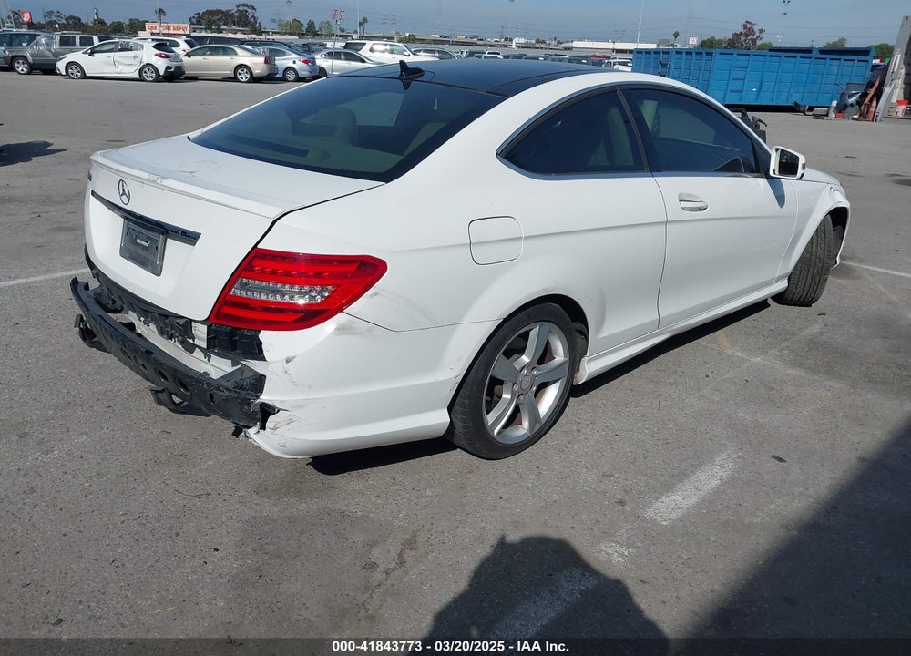 2015 MERCEDES-BENZ C 250 VIN: WDDGJ4HB5FG387742