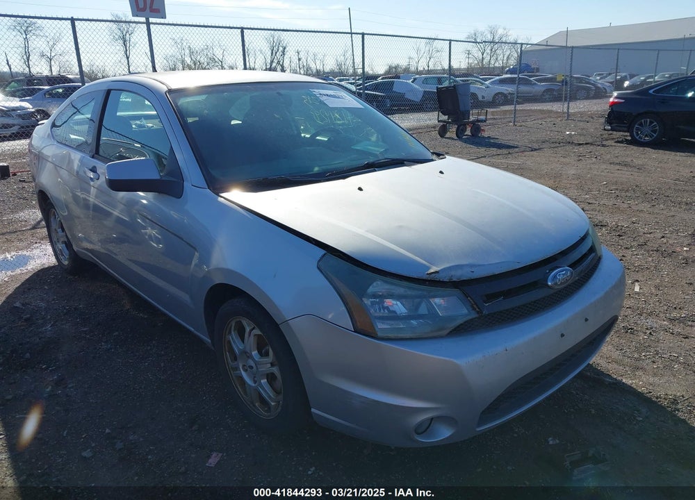 2009 FORD FOCUS SE VIN: 1FAHP32N99W198540