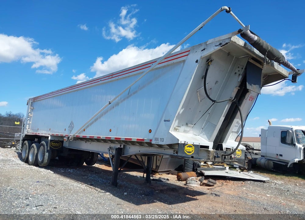 2003 EAST MANUFACTURING --- VIN: 1E1D2T3803RL32750