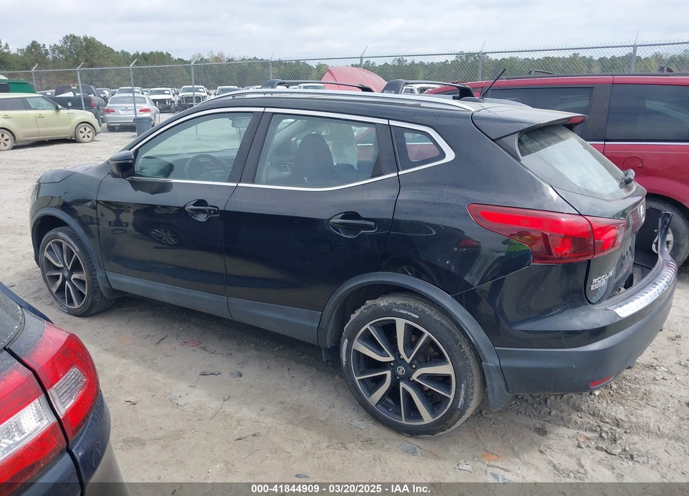 2017 NISSAN ROGUE SPORT SL VIN: JN1BJ1CP9HW018741