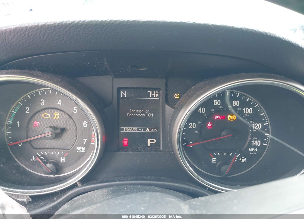 2011 JEEP GRAND CHEROKEE VIN: 1J4RS4GGXBC716217