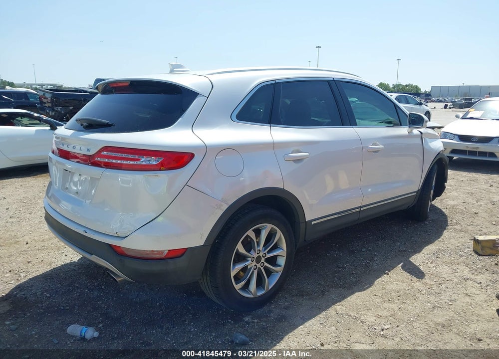 2018 LINCOLN MKC SELECT VIN: 5LMCJ2C95JUL04640