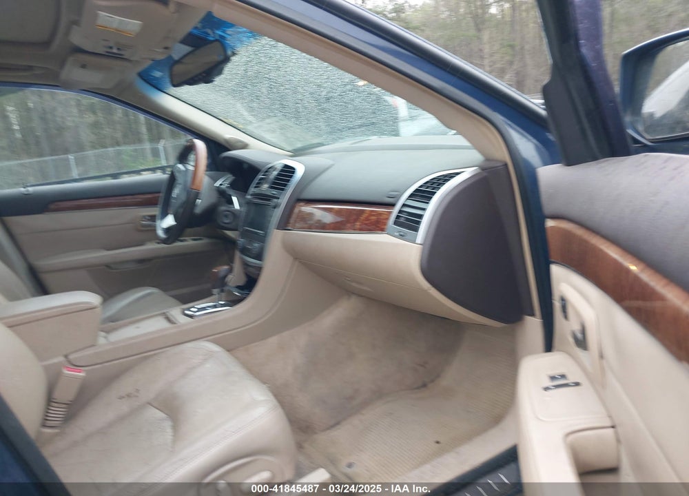 2009 CADILLAC SRX V8 VIN: 1GYEE53A690110566