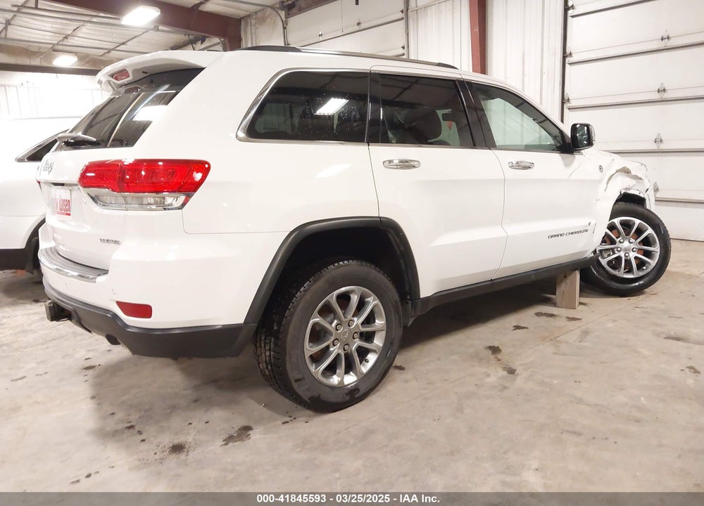 2015 JEEP GRAND CHEROKEE VIN: 1C4RJFBG5FC628452