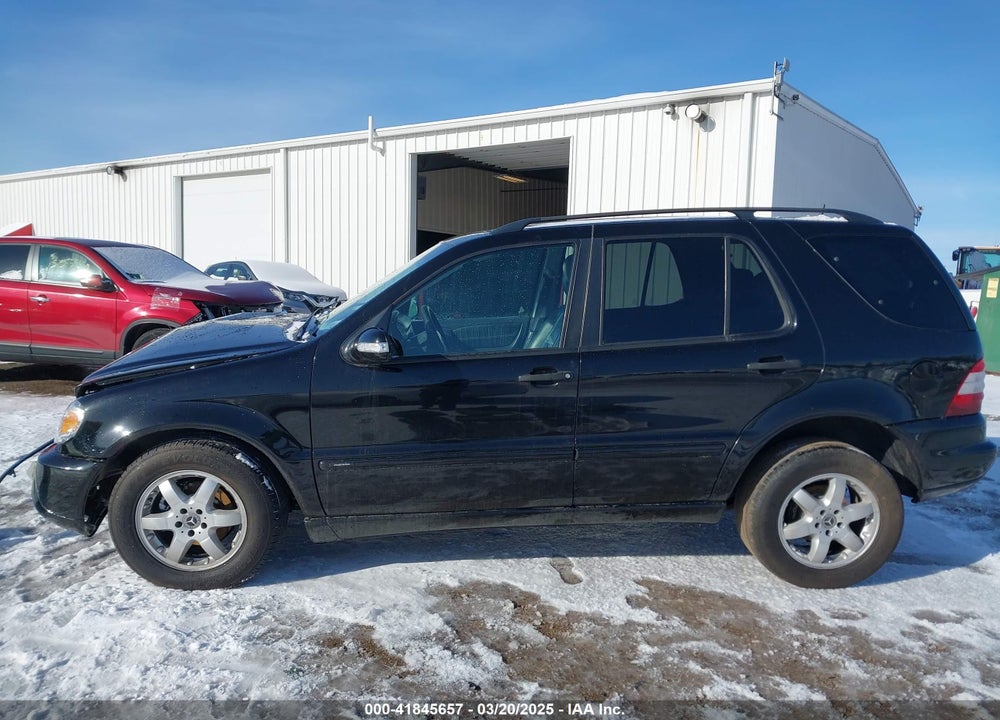 2004 MERCEDES-BENZ ML 350 4MATIC VIN: 4JGAB57E24A508334