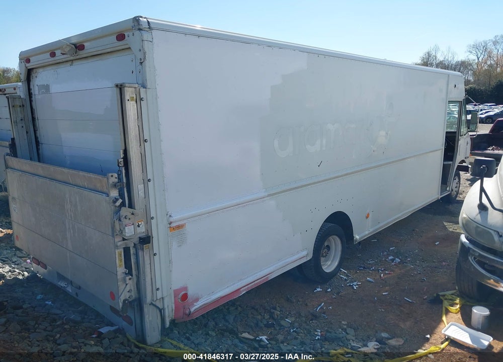 2008 FREIGHTLINER CHASSIS M LINE WALK-IN VAN VIN: 4UZAARDU08CZ90866