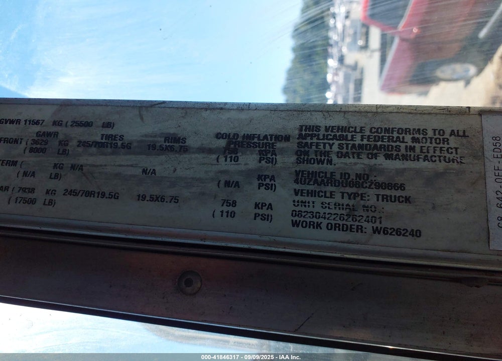 2008 FREIGHTLINER CHASSIS M LINE WALK-IN VAN VIN: 4UZAARDU08CZ90866