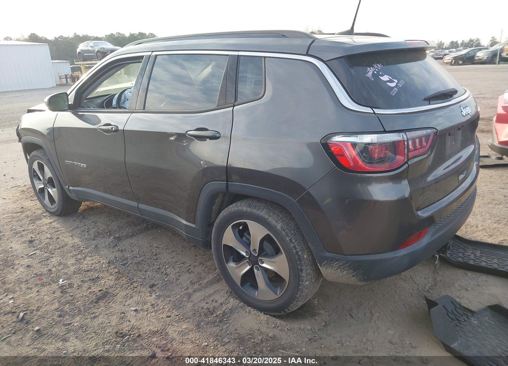 2018 JEEP COMPASS LATITUDE FWD VIN: 3C4NJCBB3JT182137