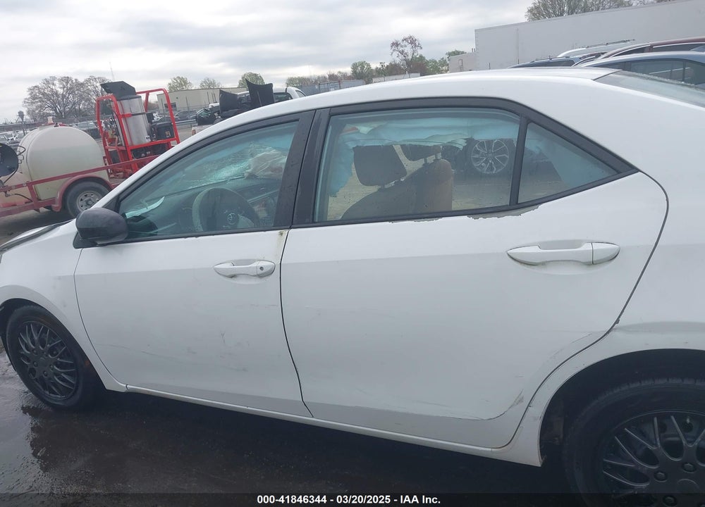2014 TOYOTA COROLLA VIN: 5YFBURHE5EP137725