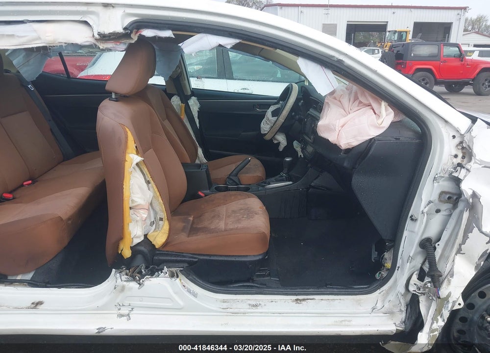 2014 TOYOTA COROLLA VIN: 5YFBURHE5EP137725