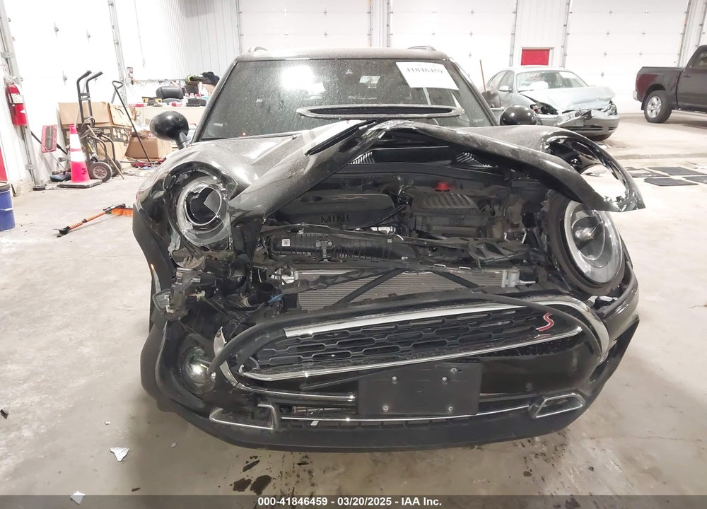 2019 MINI CLUBMAN COOPER S VIN: WMWLU5C56K2G04360