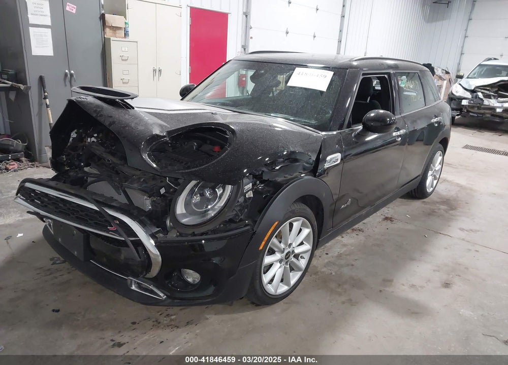 2019 MINI CLUBMAN COOPER S VIN: WMWLU5C56K2G04360