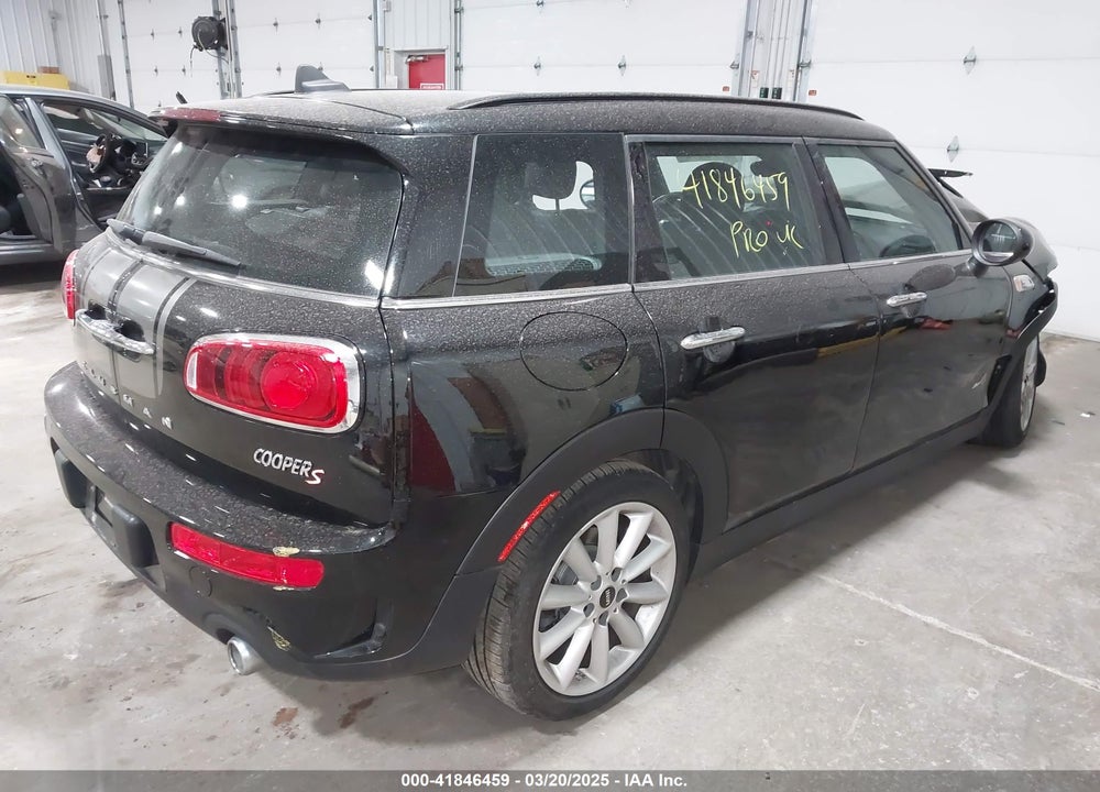 2019 MINI CLUBMAN COOPER S VIN: WMWLU5C56K2G04360