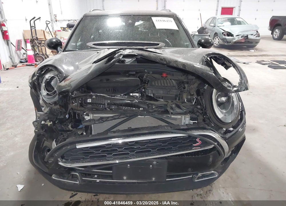 2019 MINI CLUBMAN COOPER S VIN: WMWLU5C56K2G04360