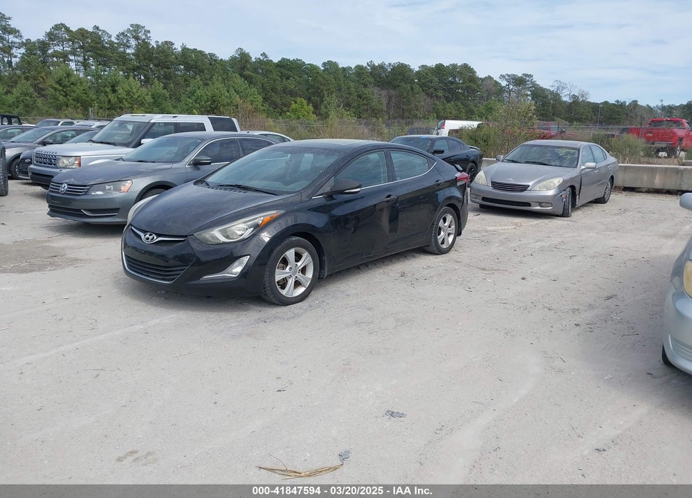 2016 HYUNDAI ELANTRA VIN: 5NPDH4AE7GH715222