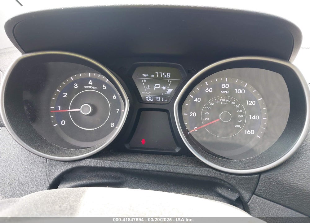 2016 HYUNDAI ELANTRA VIN: 5NPDH4AE7GH715222