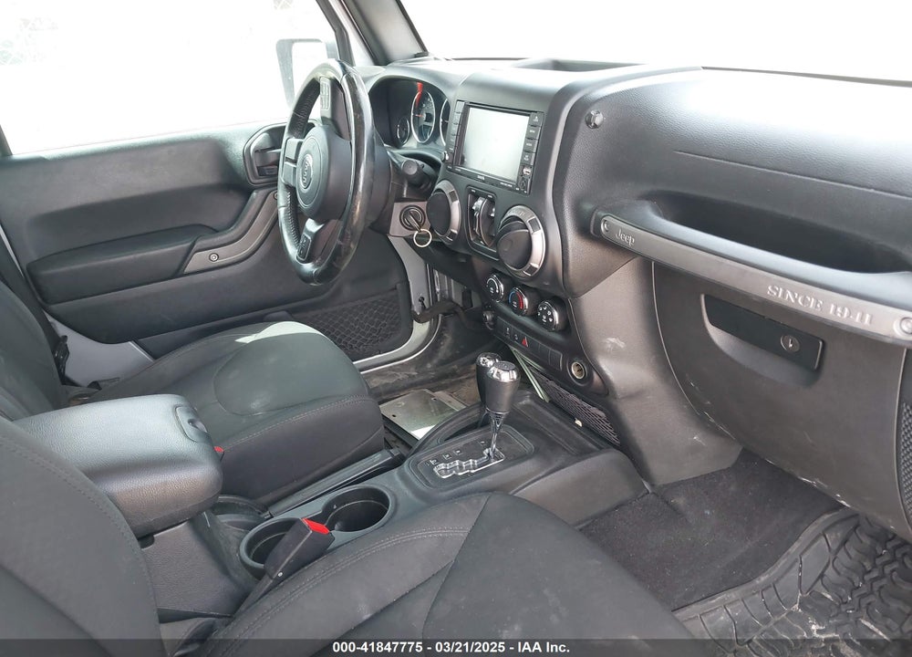 2018 JEEP WRANGLER UNLIMITED VIN: 1C4BJWDG3JL910953