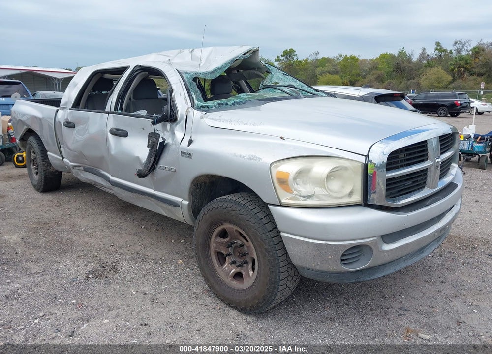 2007 DODGE RAM 1500 SLT VIN: 3D7KS19D57G752092